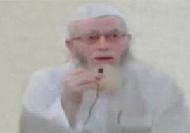 <b>مفتی احمد خانپوری</b>